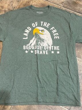 MelMarc ‘Land of the Free' Eagle Graphic Tee - Green